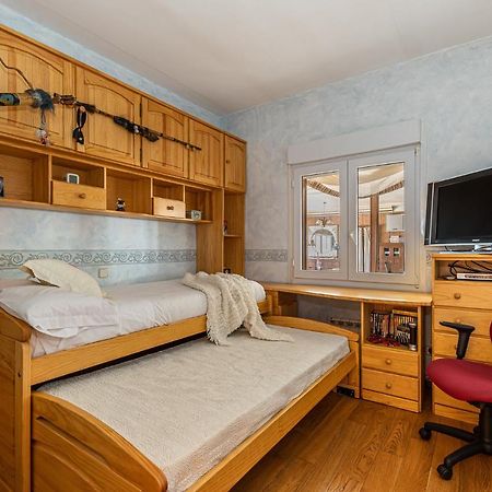 Waou Deluxe Cottage Titulcia Екстер'єр фото