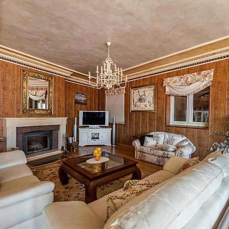 Waou Deluxe Cottage Titulcia Екстер'єр фото