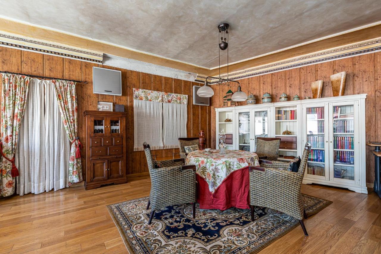Waou Deluxe Cottage Titulcia Екстер'єр фото